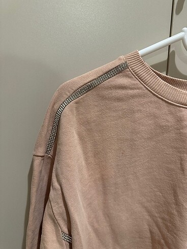s Beden ten rengi Renk Zara taşlı model sweatshirt