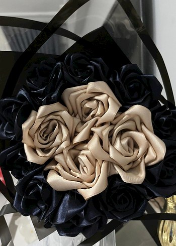 el yapımı solmayan kurdele gül buketi - Görsel 2