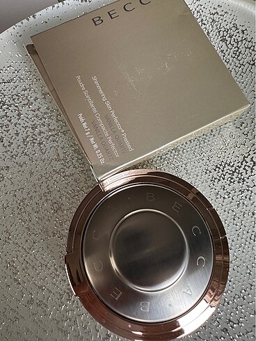 Becca BECCA HIGHLIGHTER