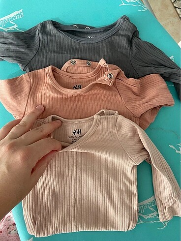 3 Ay Beden H&M üstler
