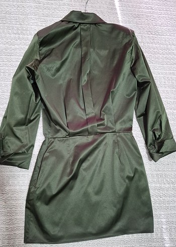 BSL düğmeli V Yakalı Saten Kadın Elbise - Görsel 3