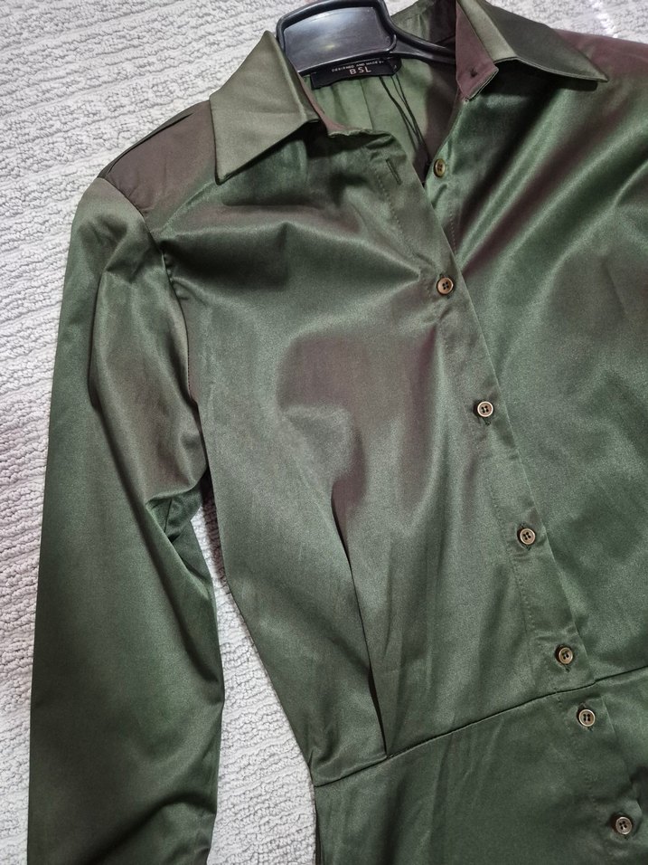 BSL düğmeli V Yakalı Saten Kadın Elbise - Görsel 4