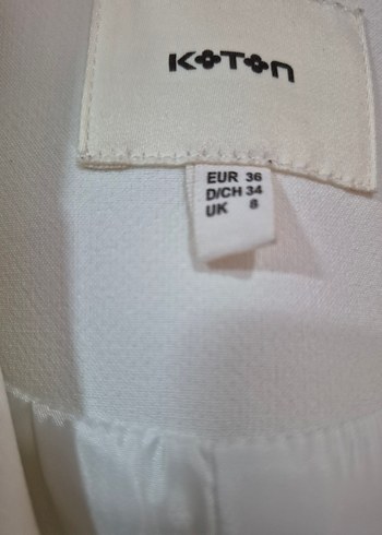 Koton Düğmeli Beyaz Kadın Blazer - Görsel 4