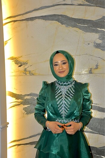Kiralık Abiye