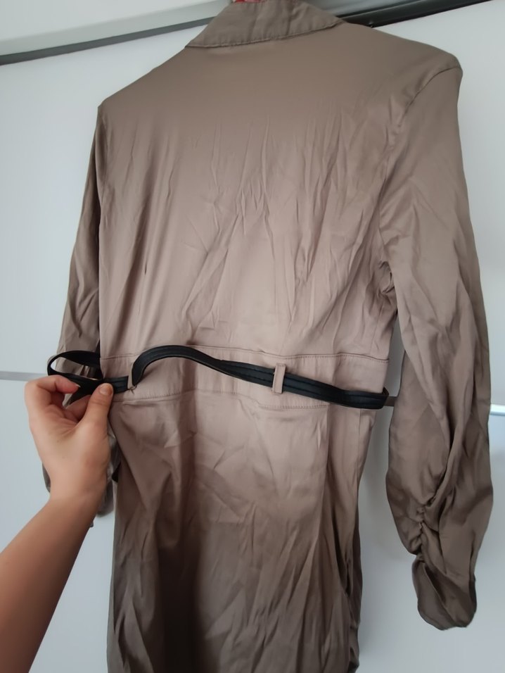 Bej Kemerli Uzun Kollu  Bluz - Görsel 4