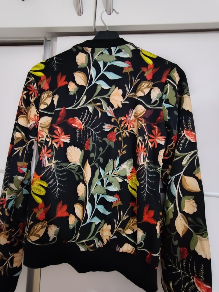 Çiçek Desenli Fermuarlı Kadın Ceket - Görsel 2