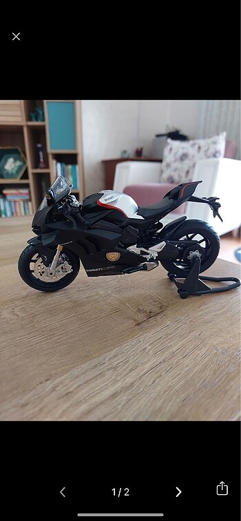 ducati paniagale v4s 1/12 ölçek