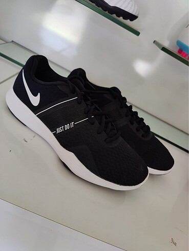 Nike Nike bayan Spor ayakkabı
