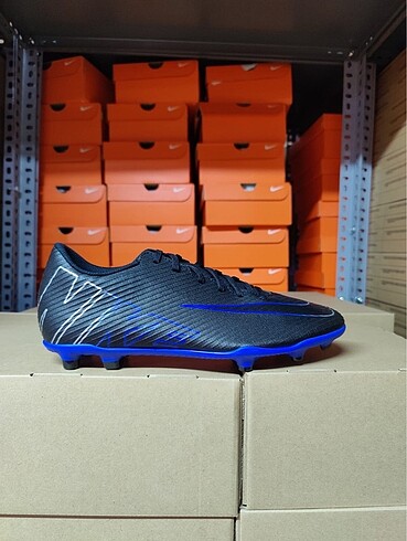 Nike vapor krampon