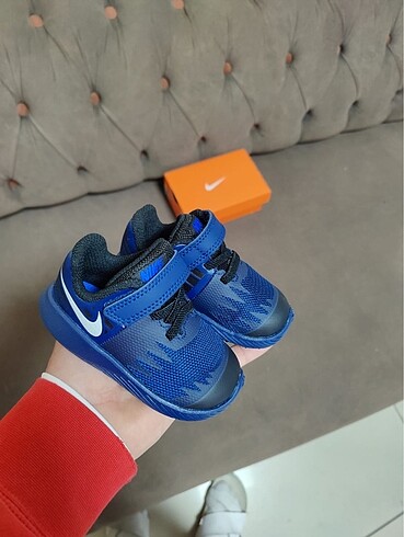 Nike star runner