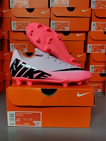 Nike vapor çocuk kramponu