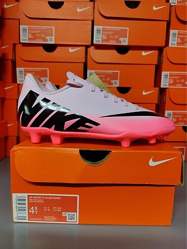 37 Beden çeşitli Renk Nike vapor çocuk kramponu