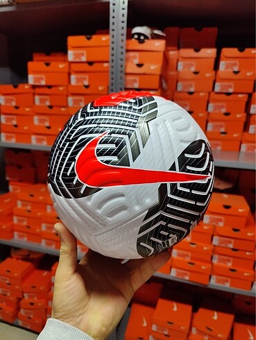 Nike FIFA onaylı tam prof futbol topu
