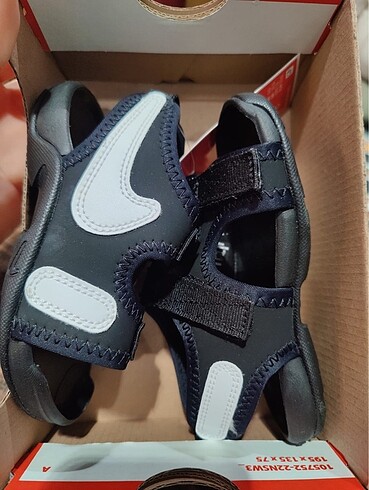 23 Beden Nike sunray unisex çocuk sandalet