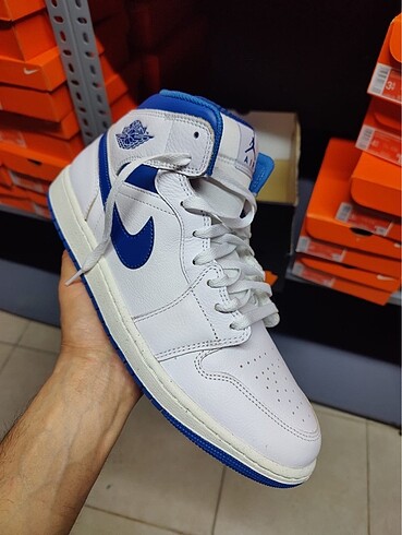 Nike Air jordan 1Mid