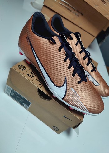 43 Beden Nike mercurial vapor fg