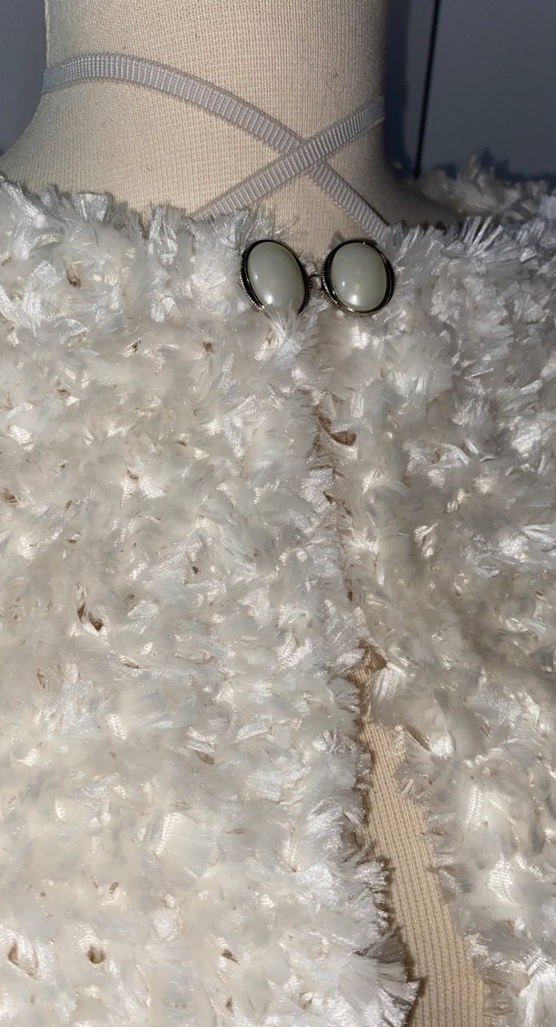 Beyaz Kürklü Bolero (El Emeği) - Görsel 3