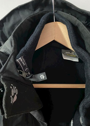s Beden siyah Renk Jack Wolfskin Siyah Kadin Kapüşonlu Mont