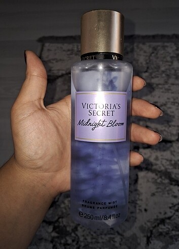 vs midnight bloom
