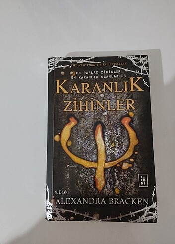 KARANLIK ZİHİNLER İLK 3 KİTAP SERİSİ Wattpad