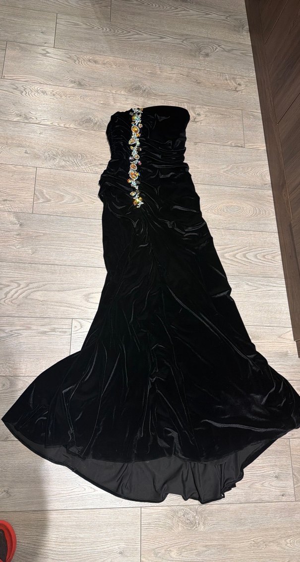 Siyah Straplez Uzun Gotik Abiye Elbise - Görsel 3