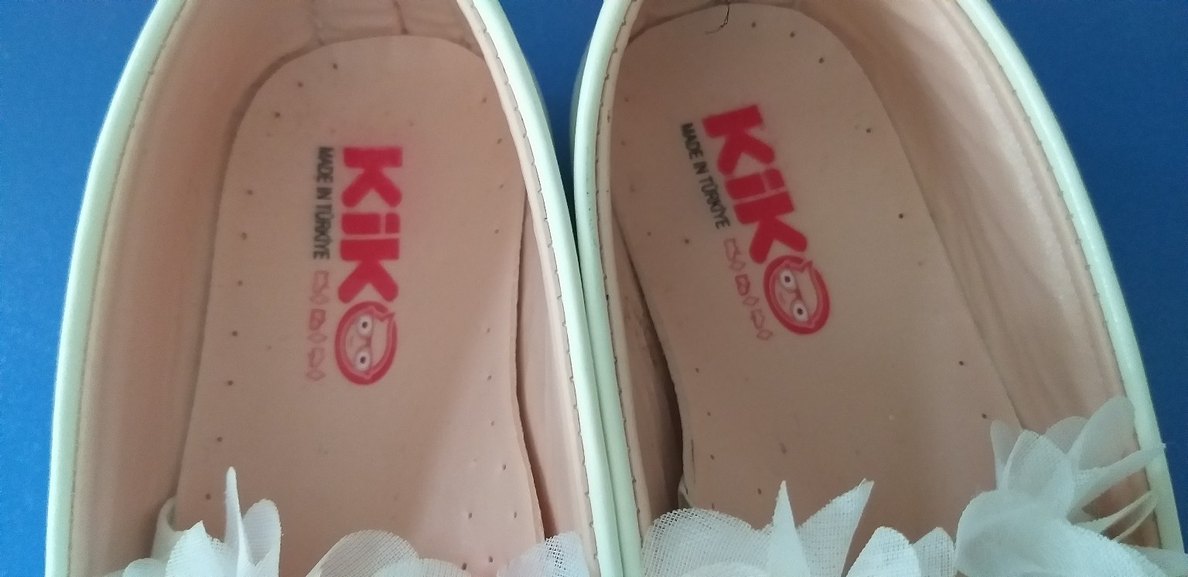 Kız Çocuk Beyaz Fırfırlı Babet - Görsel 2