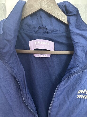 xs Beden Pull and Bear Yağmurluk