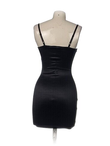 s Beden Miss Selfridge Kısa Elbise %70 İndirimli.