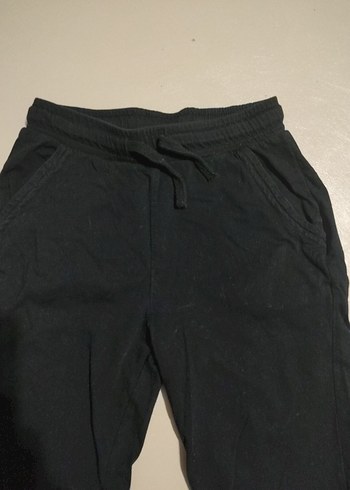 Siyah Erkek Çocuk Rahat Kesim Şort - Görsel 3