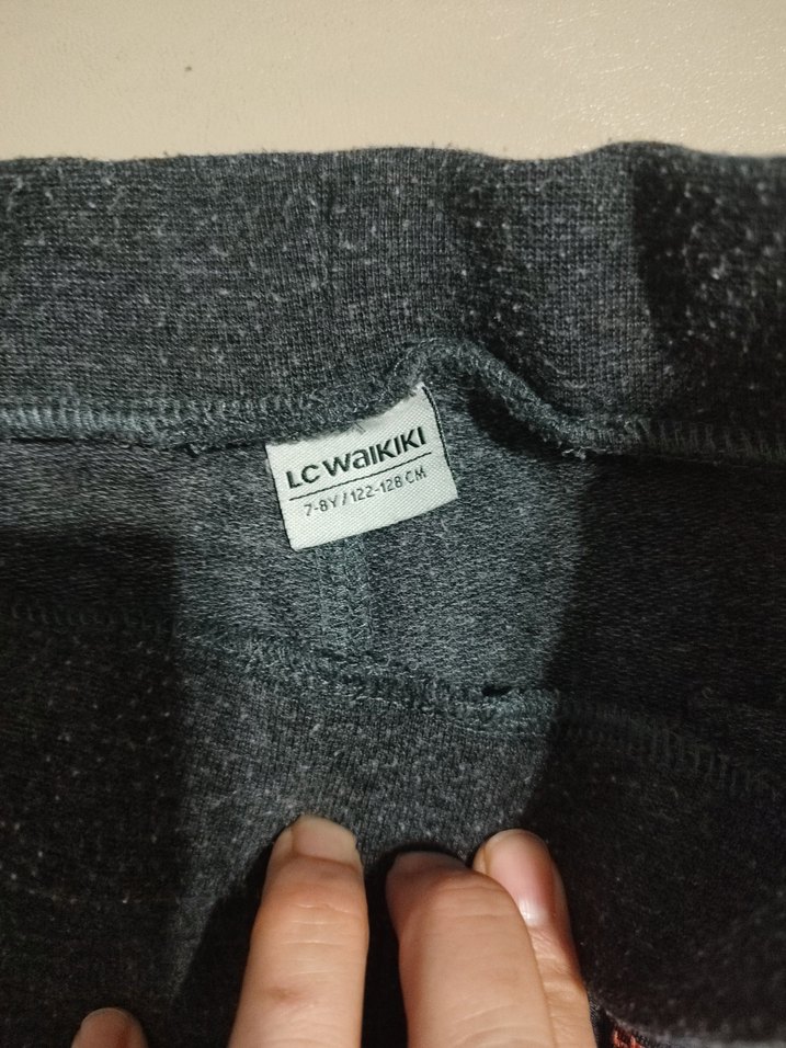 Gri Bel Bantlı Erkek Şort 7.8 yaş - Görsel 2