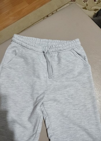 Gri Baskılı Erkek Çocuk Eşofman Altı 8.9 yaş - Görsel 3