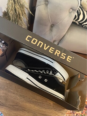 38 Beden siyah Renk Converse All Star