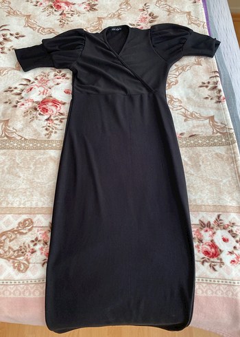 Siyah Kısa Kollu Midi elbise - Görsel 2