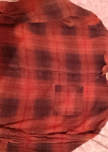 Koyu Kırmızı Batik Desenli Bol Kesim Gömlek - Görsel 3