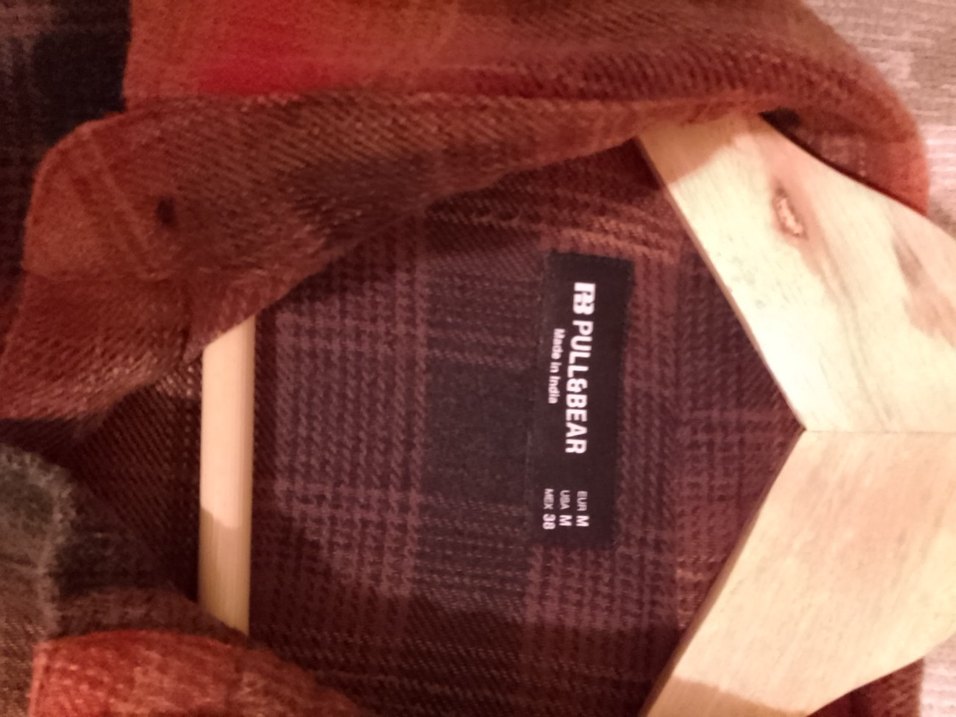 Koyu Kırmızı Batik Desenli Bol Kesim Gömlek - Görsel 2