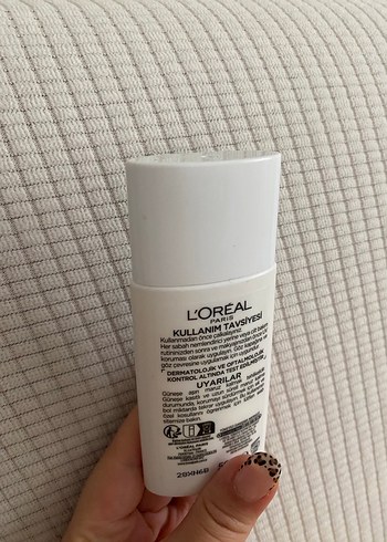 L'Oréal Bright Reveal SPF 50 Güneş Koruyucu - Görsel 3