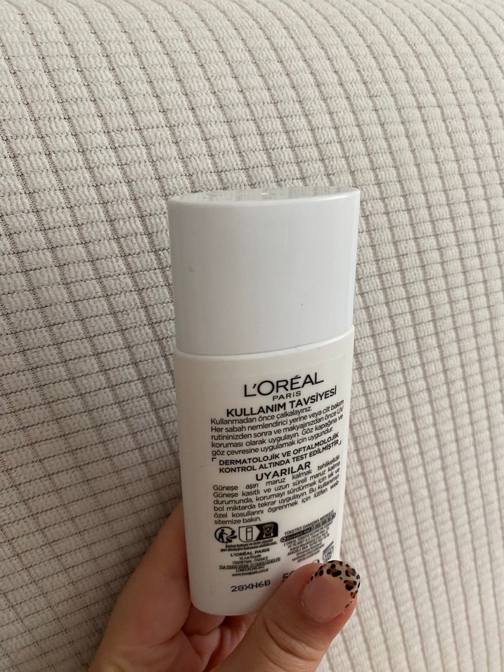 L'Oréal Bright Reveal SPF 50 Güneş Koruyucu - Görsel 3
