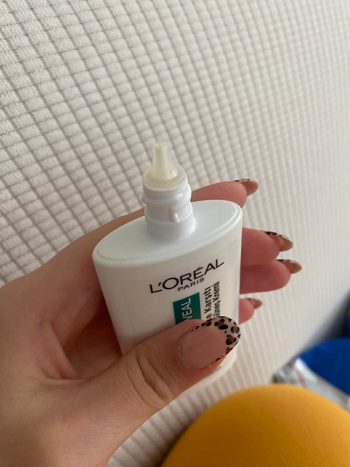 L'Oréal Bright Reveal SPF 50 Güneş Koruyucu - Görsel 2