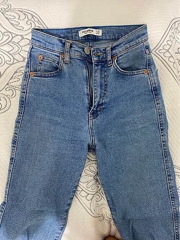 Pullandbear jean