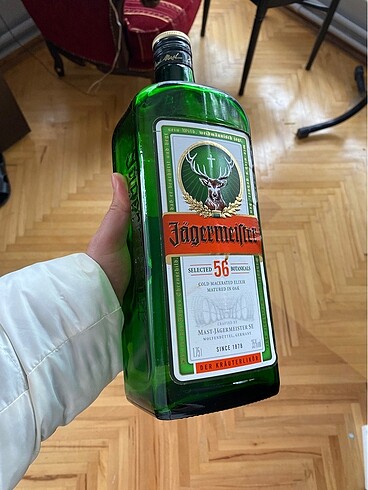  Jager şişeleri