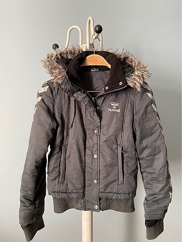 Hummel 12 yaş çocuk montu