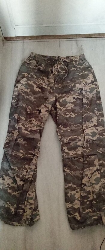 Paraşüt kumaş lastik paça kamuflaj pantalon