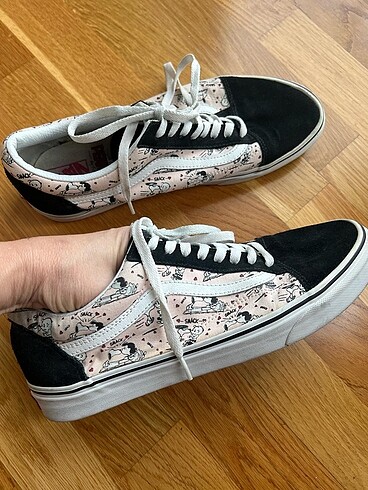 Vans x peanuts