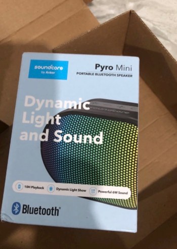 Anker Pyro Mini Renkli Bluetooth Hoparlör - Görsel 2