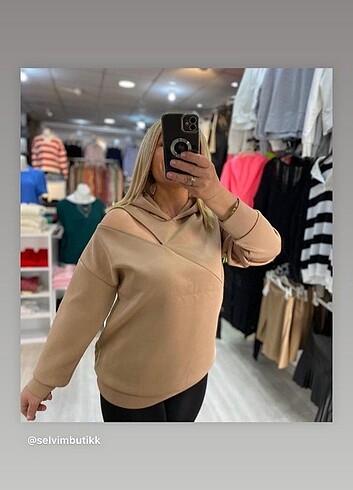 Omuz Detaylı sweatshirt modeli 