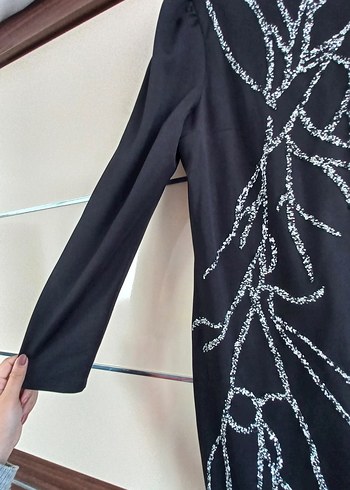 Nakış Detaylı Uzun Kollu Siyah Triko Elbise - Görsel 7