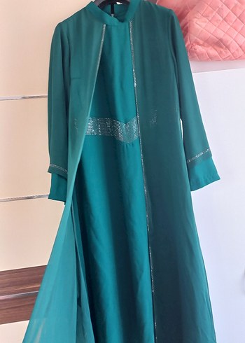 Yeşil uzun şifon elbise - Görsel 4