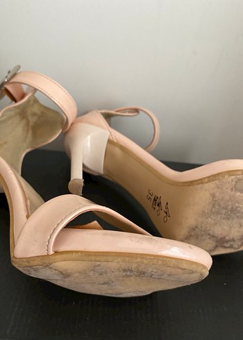 Bej Minimalist Stiletto Topuklu Kadın Ayakkabı - Görsel 3