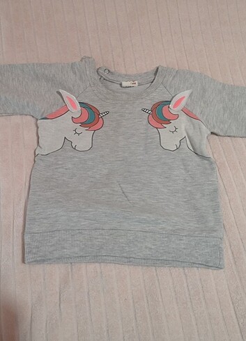 9-12 Ay Beden 3 tane bebek swetshirt