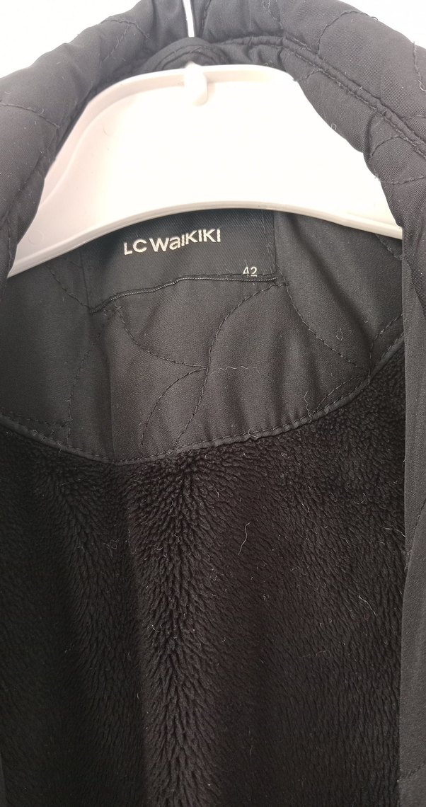 Düğmeli Siyah Kadın Midi Mont - Görsel 4